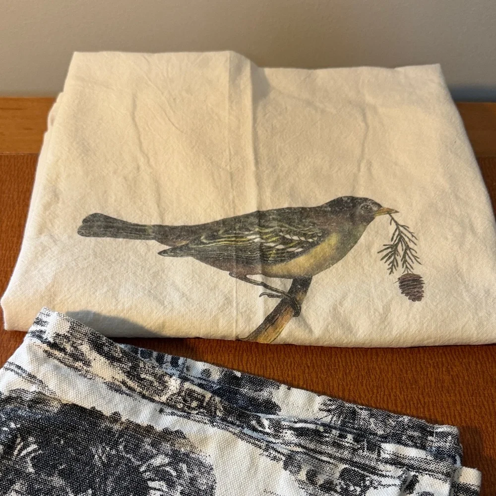 Set‎ of Decorative Kitchen Towels - Black & White Toile + Red Floral